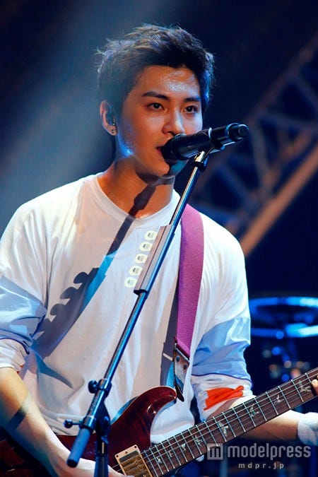 ソン・スンヒョン(C)FNC MUSIC JAPAN INC.