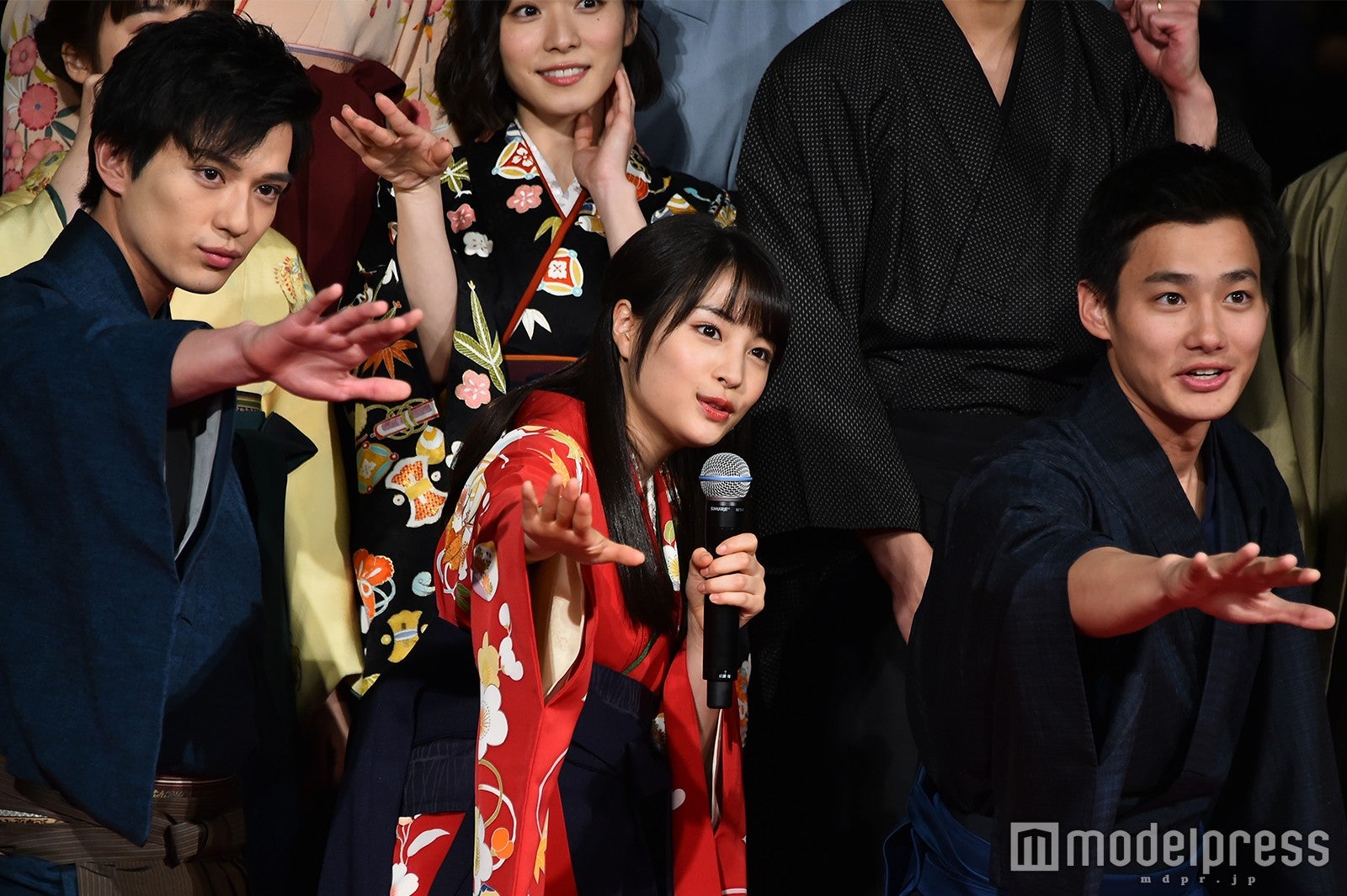 新田真剣佑、広瀬すず、野村周平 （C）モデルプレス