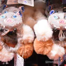 (C)モデルプレス