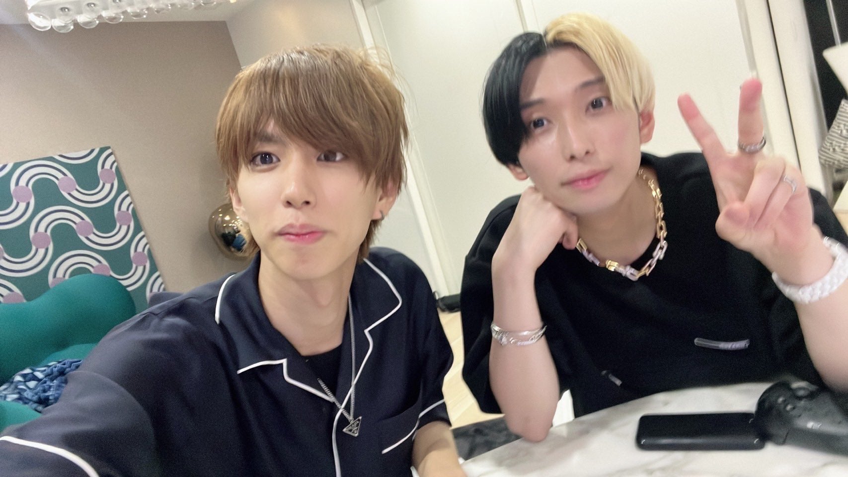 「1番仲良いYouTuber」ヒカル＆はじめしゃちょー、2ショット公開に「コラボ待ってる」「2人とも素敵」の声