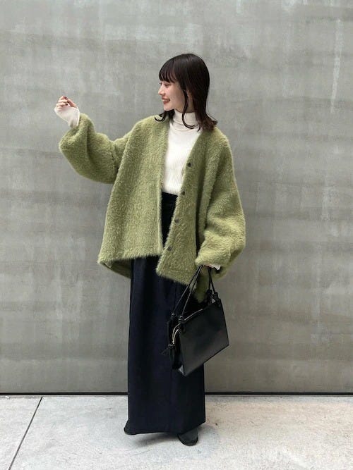 白