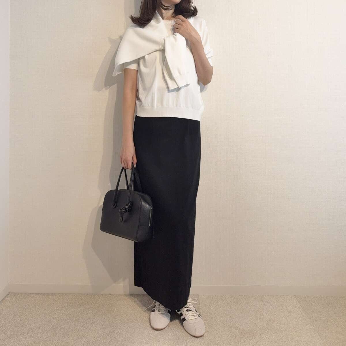 N.O.R.C　ハーフスリーブニット　カーディガン肩がけ　スカートコーデ