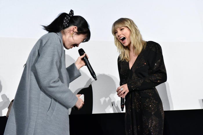 (右)テイラー・スウィフト(C)Kayoko Yamamoto