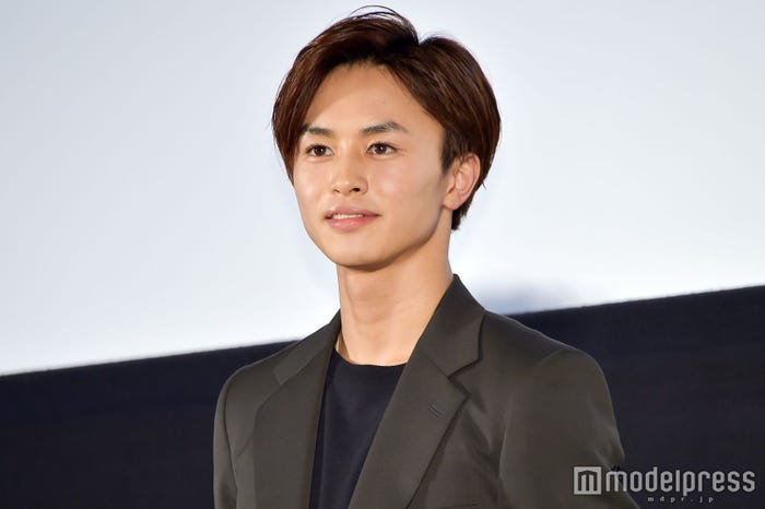 最新ヘアはこちら(2017年5月24日撮影) (C)モデルプレス