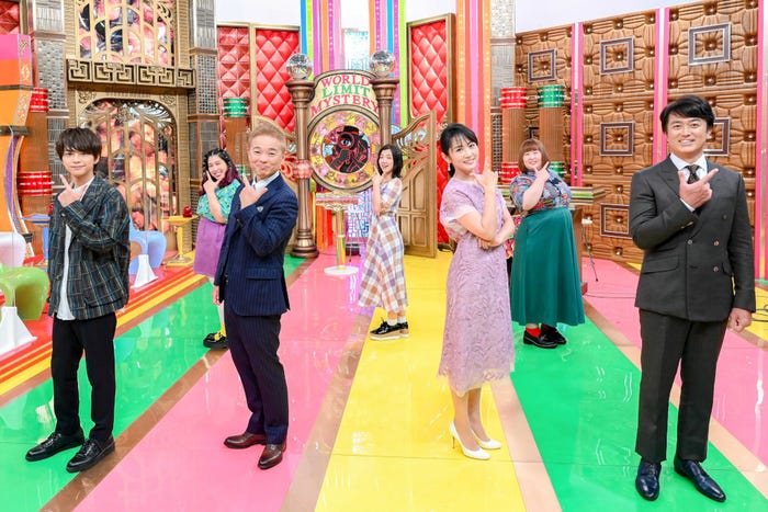 (前列左から)佐藤勝利、恵俊彰、高島彩、石黒賢(後列左から)3時のヒロイン(ゆめっち、福田麻貴、かなで)(C)TBS