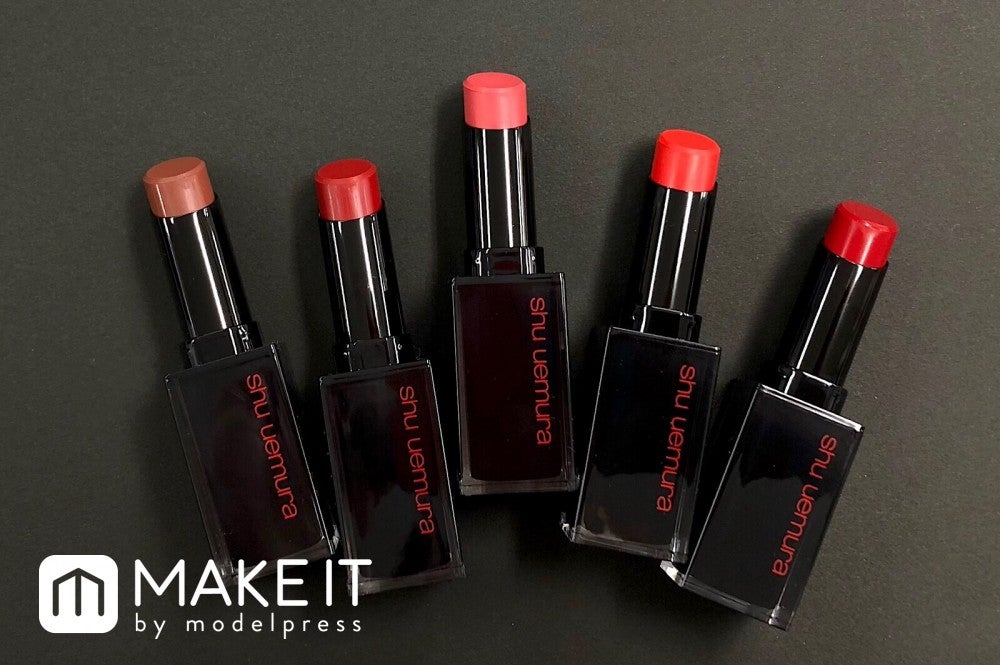 ルージュ アンリミテッド アンプリファイド マット／全23色／各3,300円（税抜） (C)メイクイット