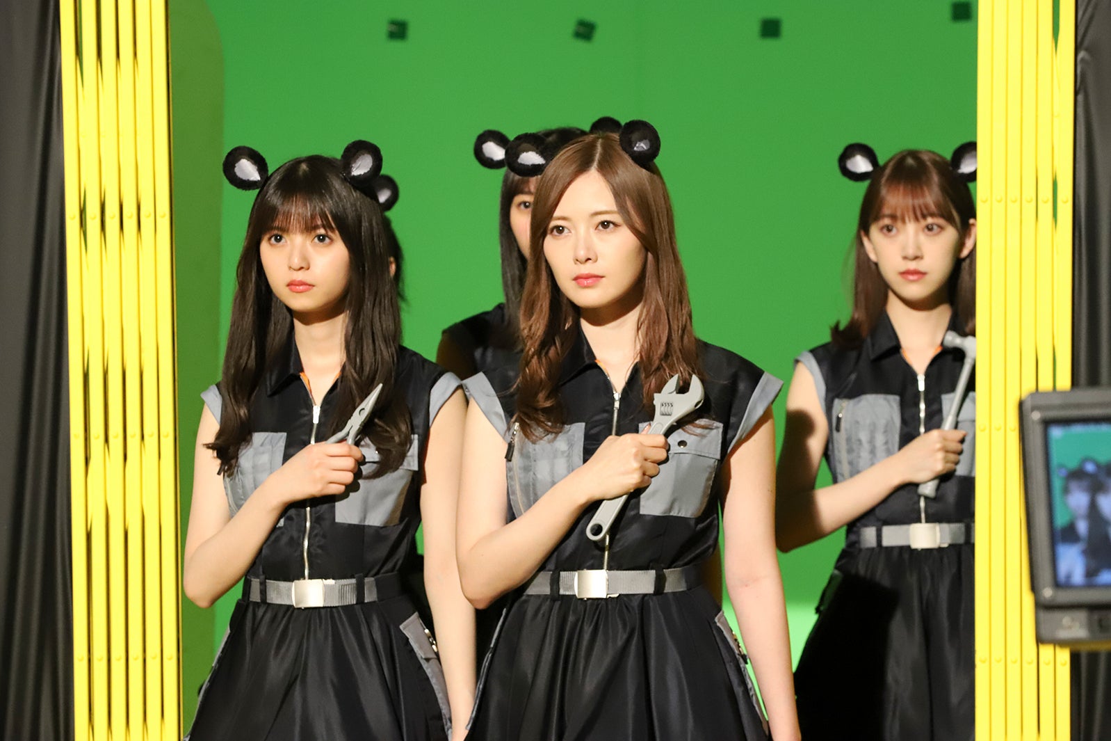 （左から）齋藤飛鳥、白石麻衣、堀未央奈（提供写真）