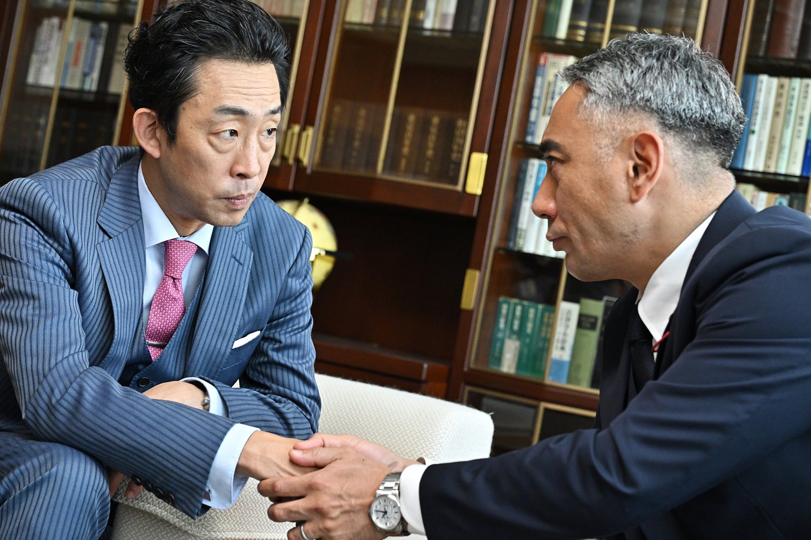 北村有起哉、市川團十郎「リブート」第9話（C）TBS