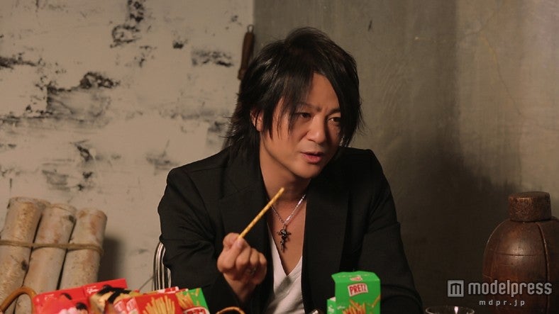 TERU／「みんなに笑顔を届けたい。LIVE」篇より