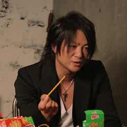 TERU/「みんなに笑顔を届けたい。LIVE」篇より