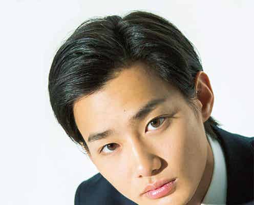 野村周平・成田凌ら、イケメン“春のスーツ祭り”に登場「男らしいところ見せないと!」