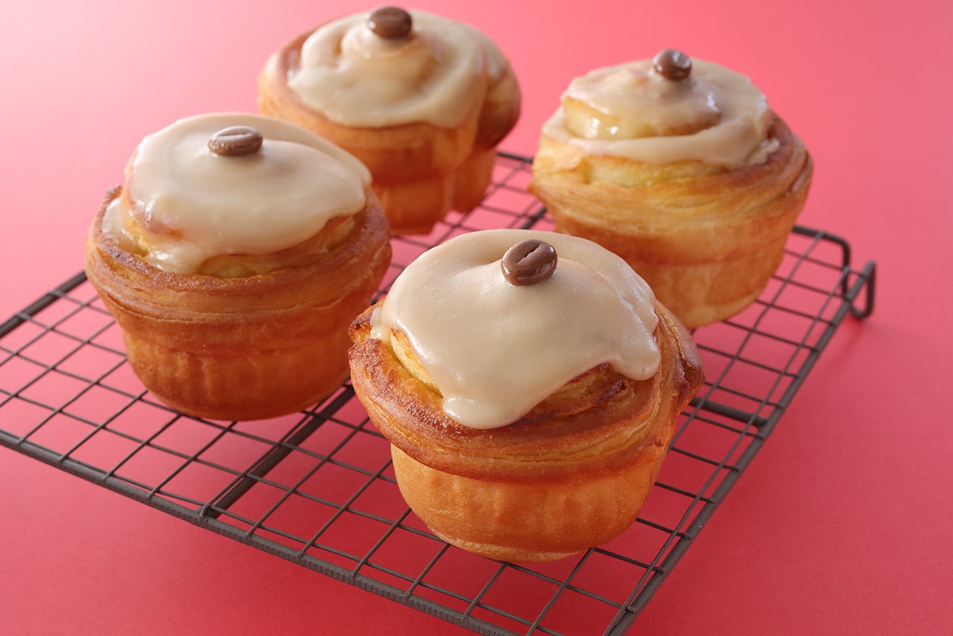 カフェオレ ロール ¥300／画像提供：スターバックス コーヒー ジャパン