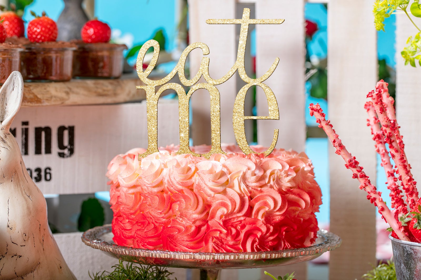 「いちごに恋するガーデンパーティー」～ストロベリーデザートブッフェ～／画像提供：ヒルトン東京お台場