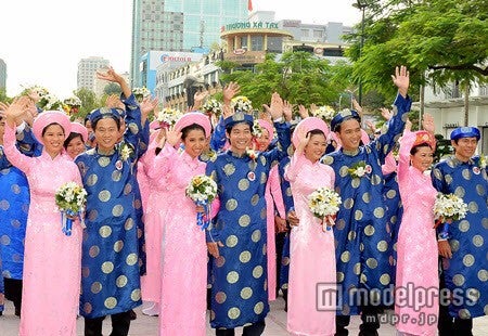 人前結婚式／画像提供：ベトナムフェスティバル in 神奈川実行委員会