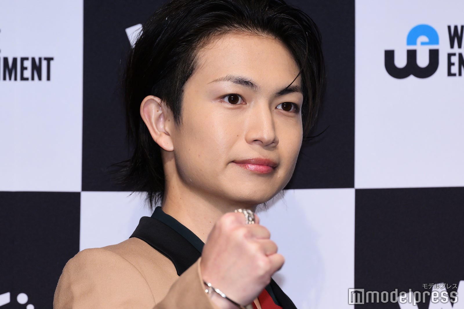 綱啓永（C）モデルプレス