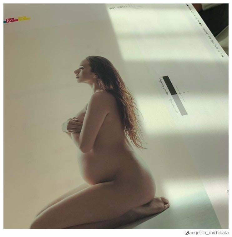 道端アンジェリカ、一糸まとわぬ姿のマタニティショット公開「神秘的」「美しい」と反響