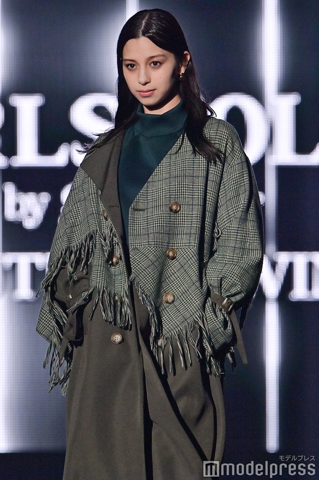 （C）モデルプレス