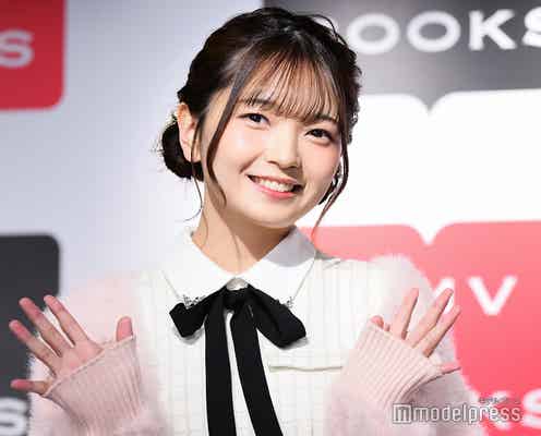 元AKB48福留光帆、ミニワンピ姿で美脚全開「ライン綺麗」「健康的な美しさ」の声