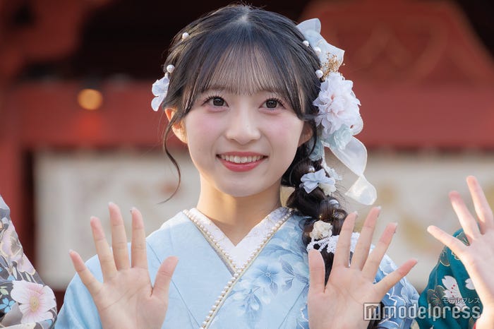 秋山由奈(C)モデルプレス