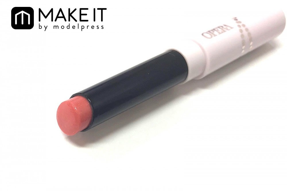 オペラ／シアーリップカラー N／204 ピュアコーラル N／1,200円（税抜） (C)メイクイット