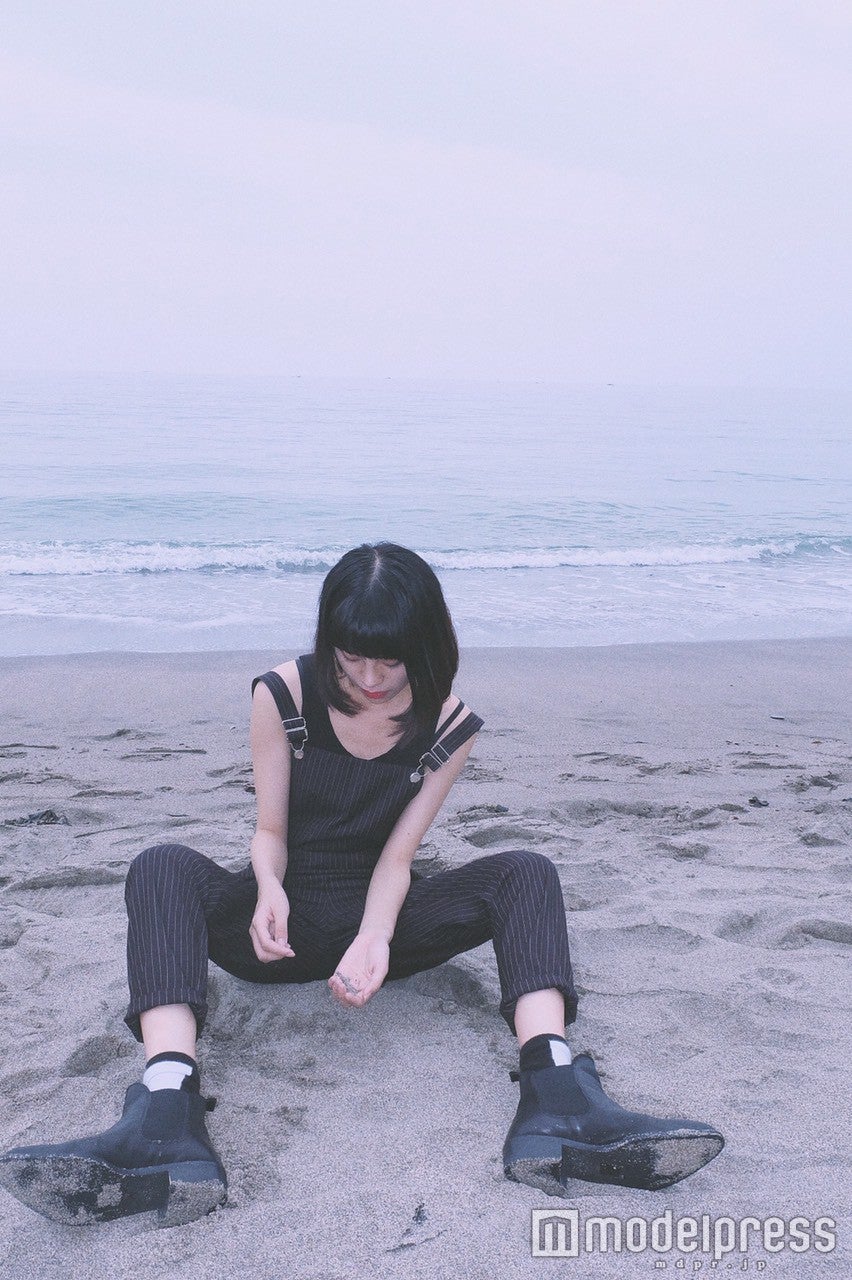 る鹿（画像提供：所属事務所）