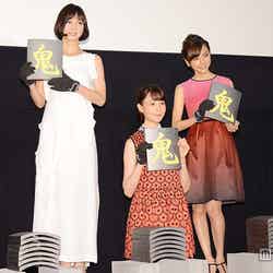 （左から）篠田麻里子、トリンドル玲奈、真野恵里菜