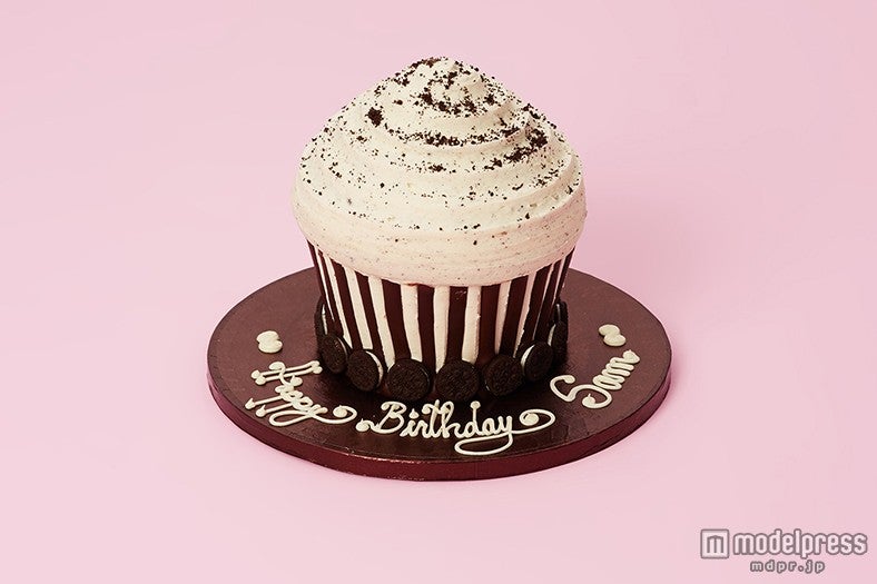 バースデーカップケーキ／画像提供：A＆S＆R