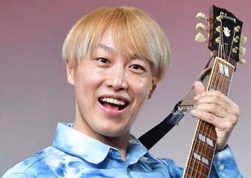 お見送り芸人しんいち R-1大会主催者からまさかの懇願にがく然「事務局の偉いさんが10人くらい来た」 R-1愛からの行為に無慈悲な要求