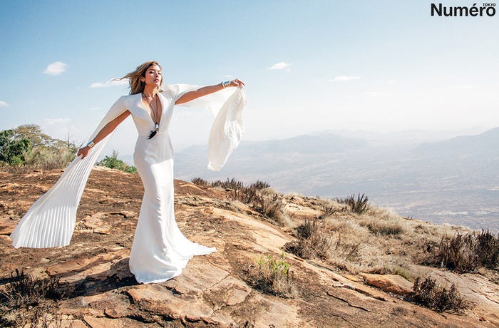 ローラ(画像提供:扶桑社)