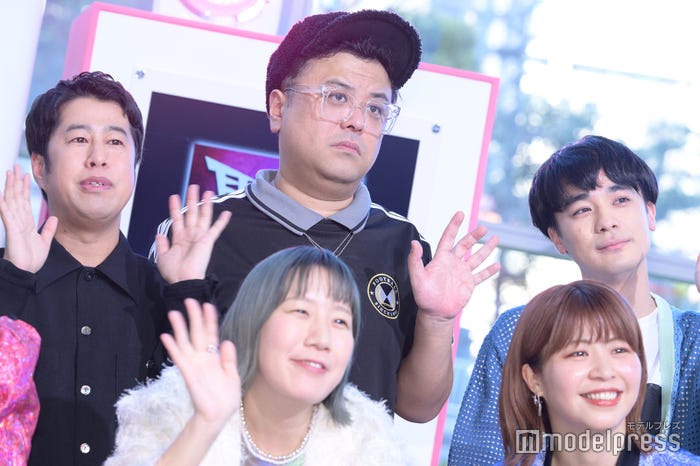 (上段左から)井口浩之、久保田かずのぶ、蓮見翔(下段左から)むらきゃみ、加納(C)モデルプレス