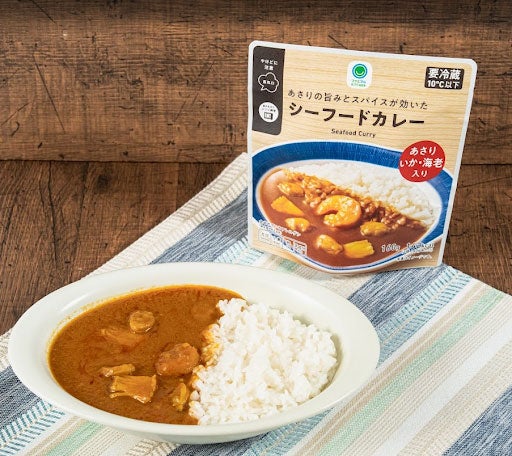 「あさりの旨みとスパイスが効いた シーフードカレー」税込398円※7月7日から（提供画像）