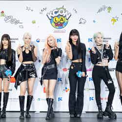 EVERGLOW「KCON LA 2023」SHOW DAY3 RED CARPET（C）CJ ENM Co., Ltd, All Rights Reserved