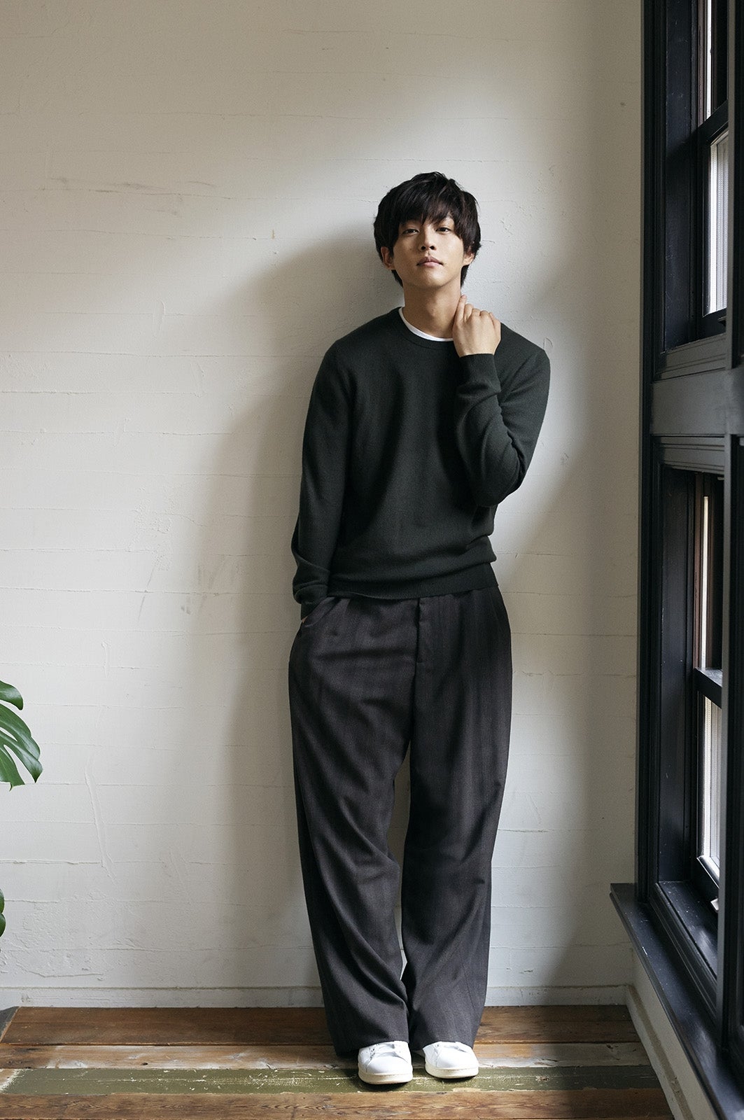 松坂桃李の 男前 ビジュアル解禁 豪華クリエイターが集結 モデルプレス