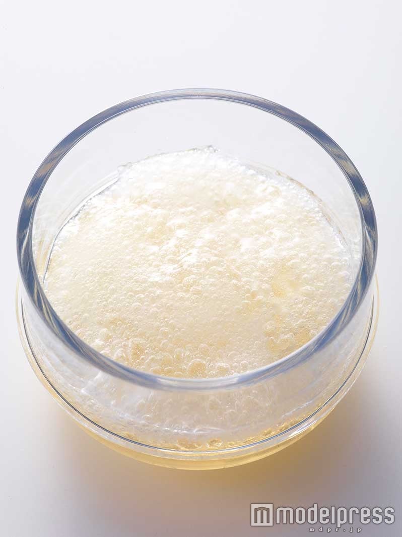 混ぜた瞬間から炭酸が発生