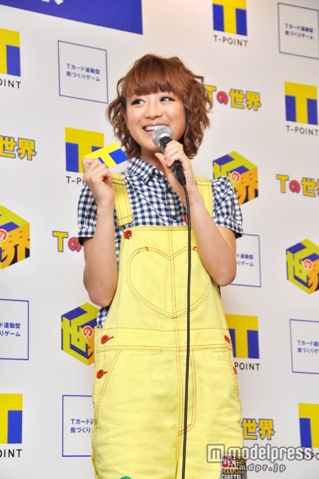 クロスフォー ネックレス 鈴木奈々モデル（値下げ不可）