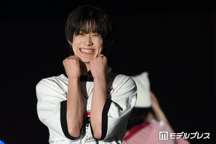 BUDDiiS小川史記、ランウェイにシークレット登場 ギャップで魅力発揮【TGC teen ICHINOSEKI 2024】