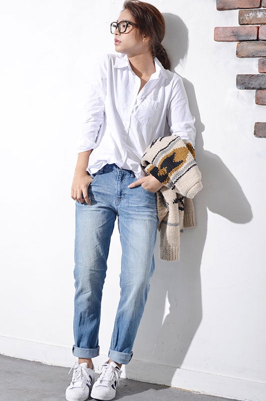 ベーシックコットンシャツ「coca」2,490円（税込）／画像提供：coca