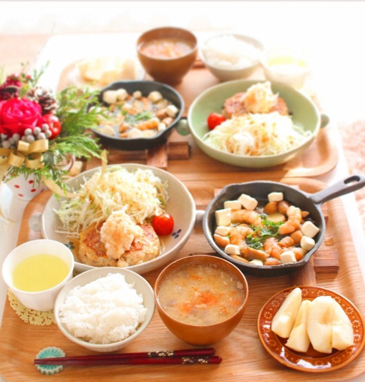 美肌をつくる食事とは……？