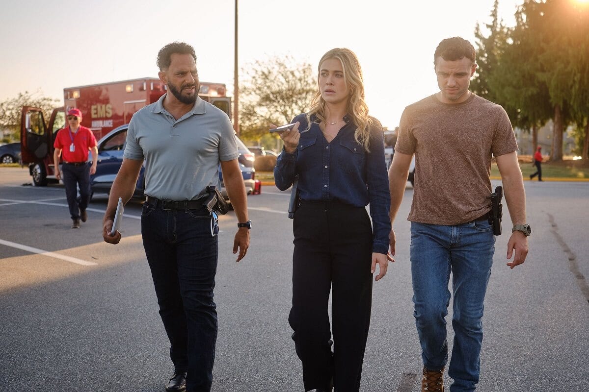 ハンティング：凶悪脱獄囚追跡チーム