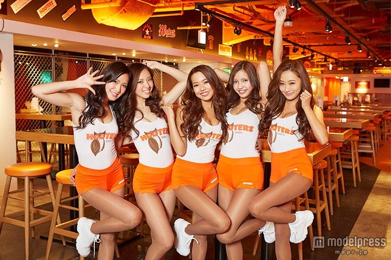 チアリーダーをイメージした「フーターズガール」