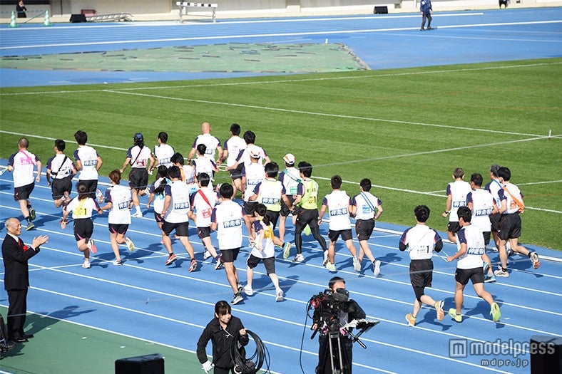 「パラ駅伝」の様子