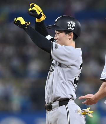 巨人12安打8得点で快勝の裏には攻撃の要・浦田の存在あり 14日には熱中症の症状で途中交代も、水風呂＆8時間睡眠で2安打1打点