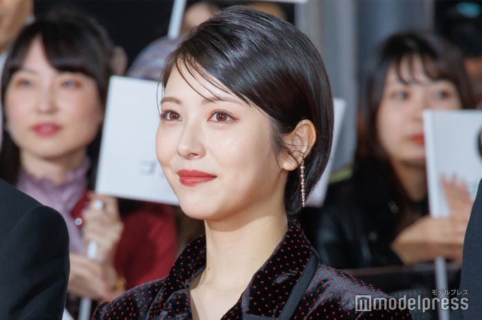 浜辺美波(C)モデルプレス