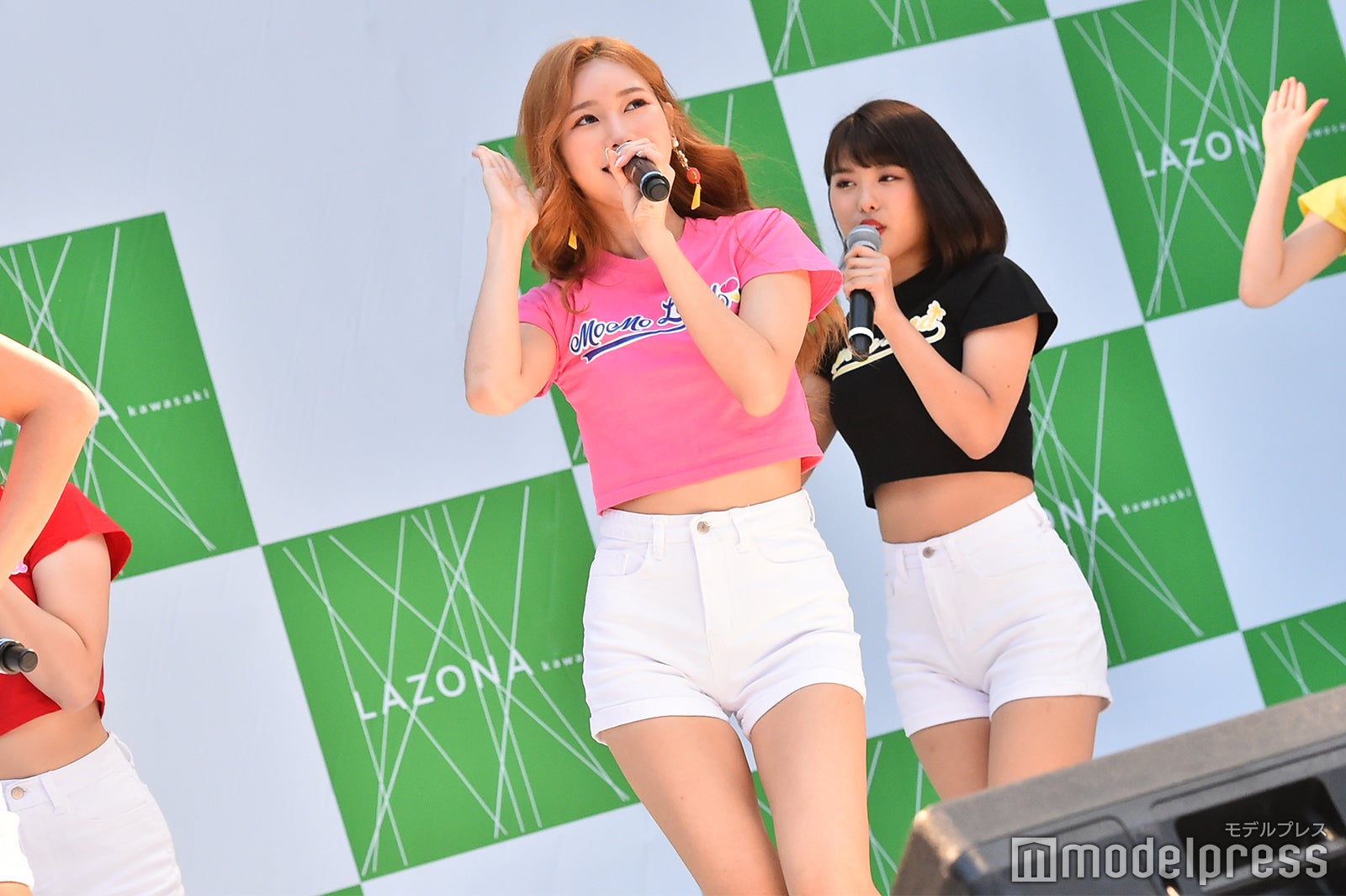 ナユン（C）モデルプレス