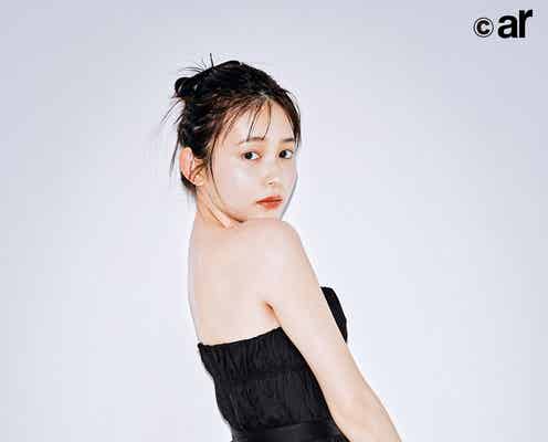 久間田琳加、ミニドレス姿で輝く美背中を披露