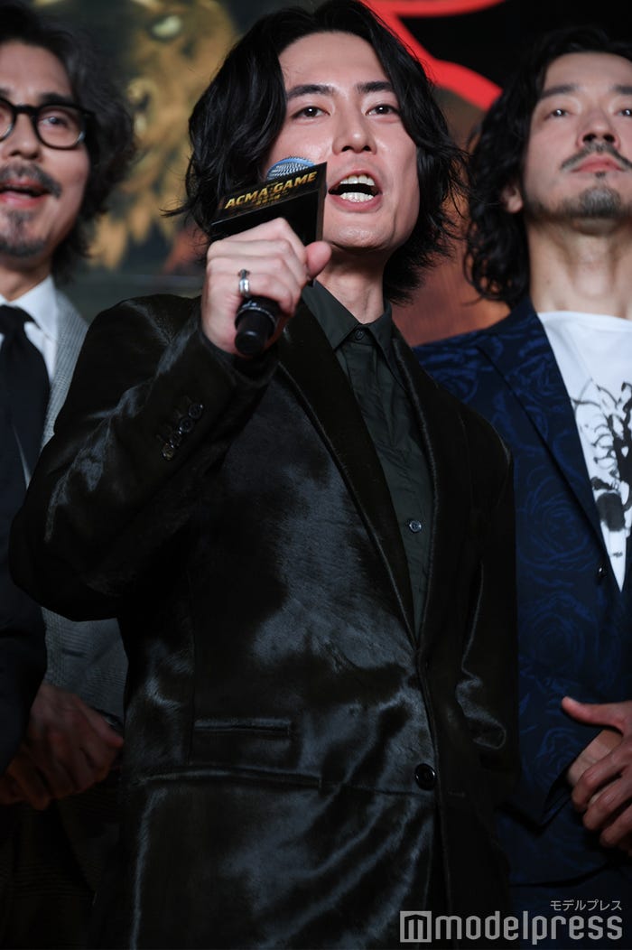 「劇場版アクマゲーム」開幕を宣言する間宮祥太朗(C)モデルプレス