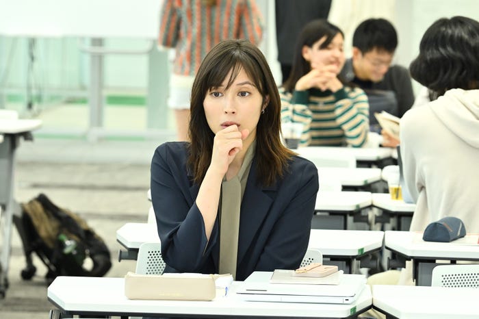 広瀬アリス「マイ・セカンド・アオハル」第1話より(C)TBS