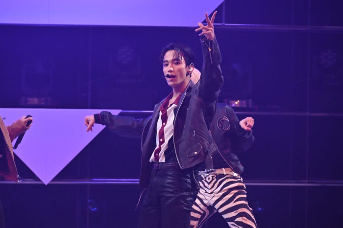 SEVENTEEN(C)テレビ朝日