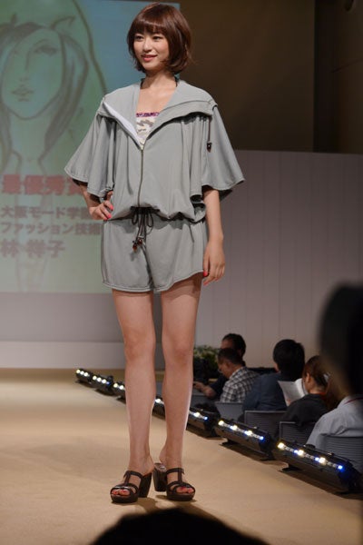 2011年東レ水着キャンペーンガール西田有沙（にしだありさ）