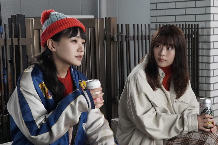 奈緒、有村架純 (C)カンテレ